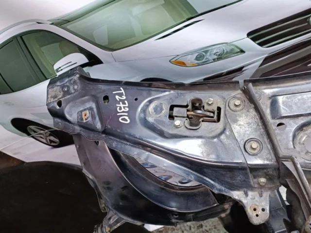 Панель радиатора (телевизор) для Mercedes-Benz GL class X164 2006-2012 на фотографиях