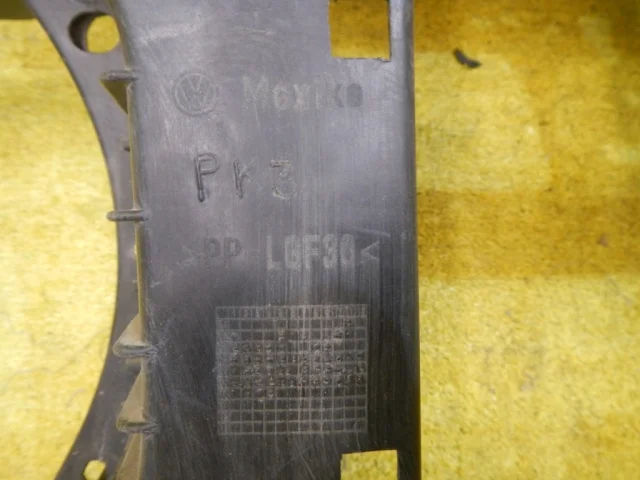 Панель радиатора (телевизор) для Volkswagen Golf VI (5K) 2008-2012 на фотографиях