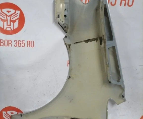 Крылья для Volkswagen Touran 1T 2003-2015 на фотографиях