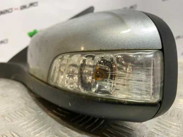 Зеркало заднего вида (в салоне) для Volvo C30 MK 2006-2013 на фотографиях