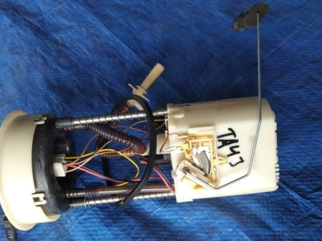 Топливный насос для Suzuki Grand Vitara 2005-2014 на фотографиях