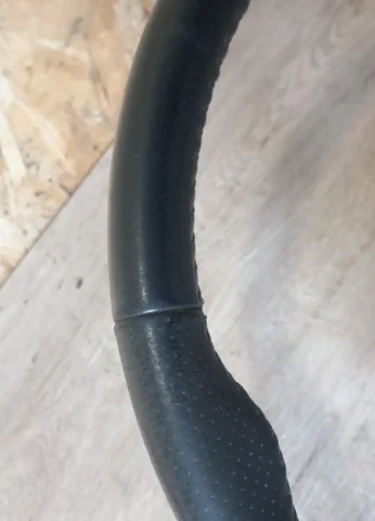 Руль для Nissan Pathfinder R52 2013-2017 на фотографиях