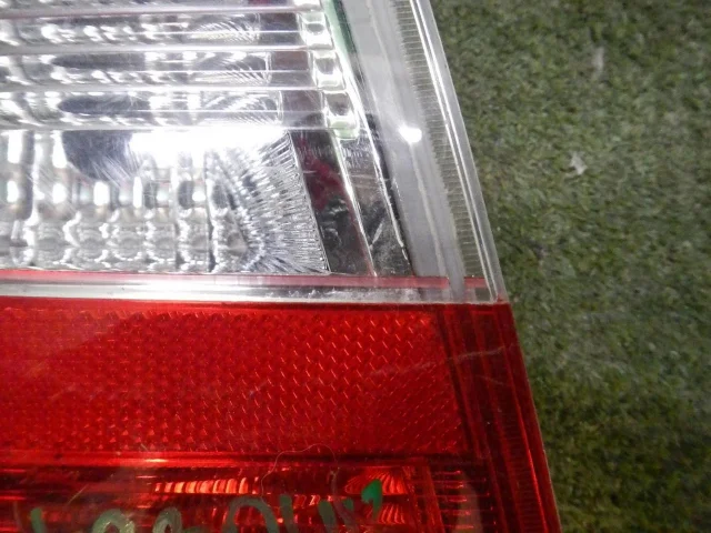 Фонарь левый для Skoda Rapid I NH3 2012-2017 на фотографиях