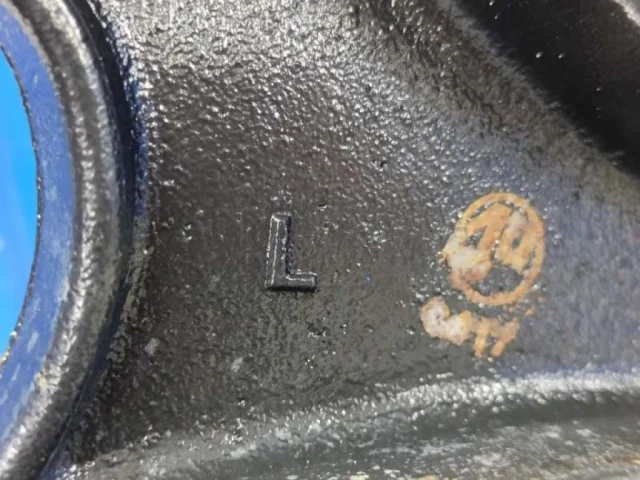 Рычаг передний левый нижний для Audi Q7 4L 2005-2015 на фотографиях