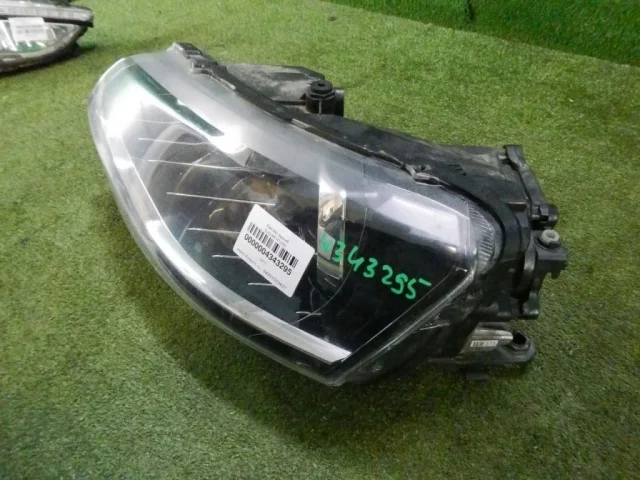 Фара ксенон левая для Skoda Rapid I rest NH3 2017-2020 на фотографиях