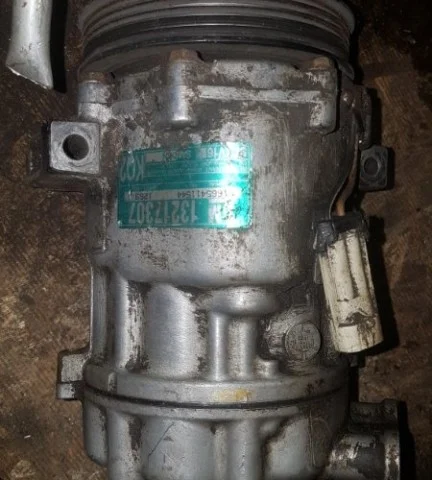 Компрессор кондиционера для Opel Vectra C 2002-2008 на фотографиях