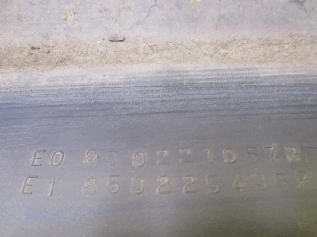 Бампер задний для Renault Duster HS 2010-2015 на фотографиях