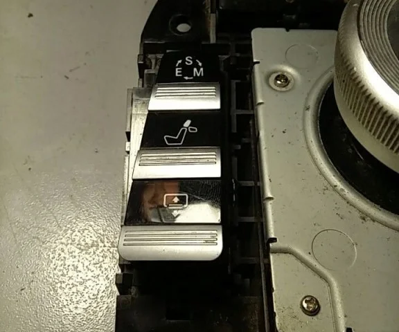 Стекла и зеркала для Mercedes-Benz CL class C216 2006-2014 на фотографиях