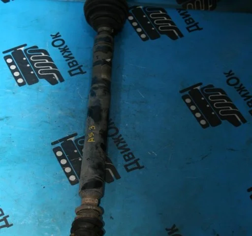 Привод передний правый для Volkswagen Passat (B7) 2010-2014 на фотографиях