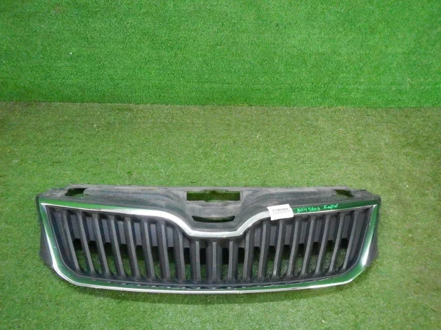 Решетка радиатора для Skoda Rapid I NH3 2012-2017 на фотографиях