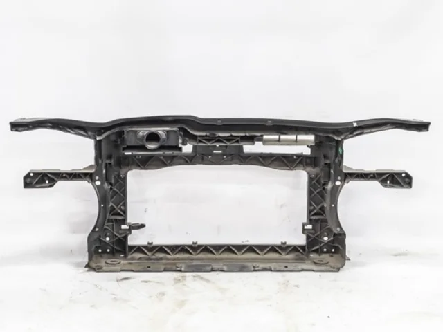 Панель радиатора (телевизор) для Volkswagen Golf V (1K1) 2003-2008 на фотографиях