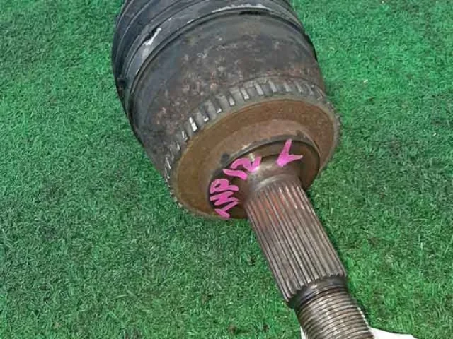 Привод передний левый для Nissan Primera P12 Седан 2002-2008 на фотографиях