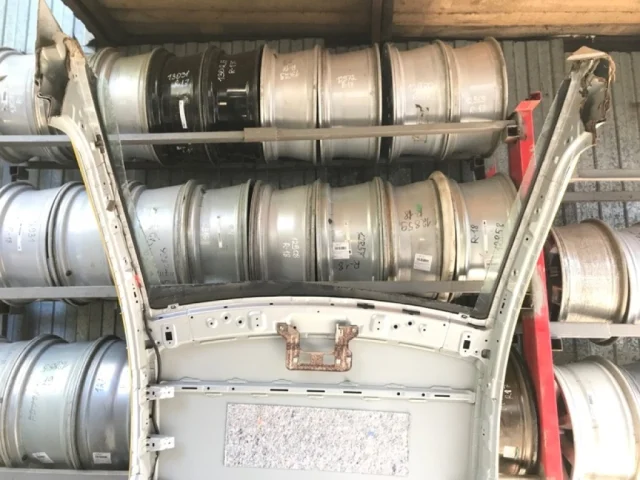 Крыша для Hyundai Solaris 1 рестайлинг 2014-2017 на фотографиях