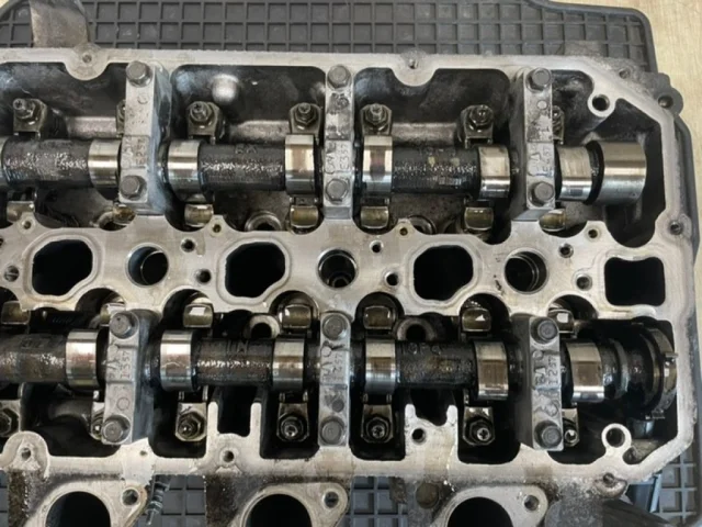 ГБЦ для Mitsubishi Pajero Sport KH0 2008-2013 на фотографиях