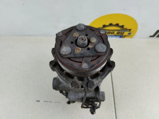 Компрессор кондиционера для Suzuki Swift Хэтчбек 5-d 2004-2010 на фотографиях