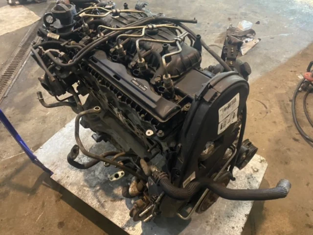 ГБЦ для Volvo XC60 Y20 2008-2017 на фотографиях