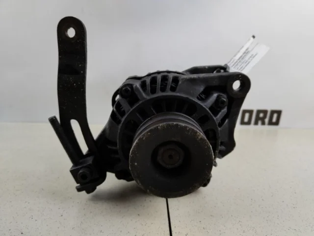 Генератор для Mitsubishi Pajero Sport K90 1997-2009 на фотографиях