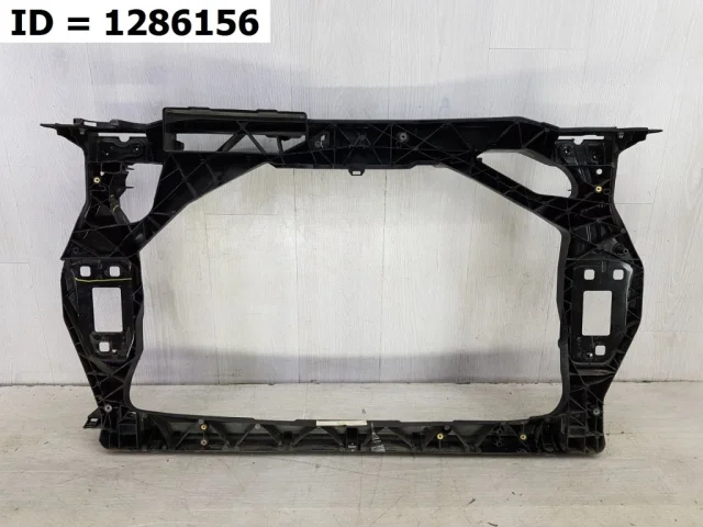 Кронштейн подушки двигателя для Audi Q3 8U 2011-2019 на фотографиях