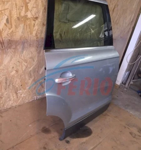 Дверь задняя правая для Audi Q7 4L 2005-2015 на фотографиях