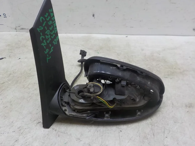 Зеркала для Opel Zafira C 2011-2015 на фотографиях