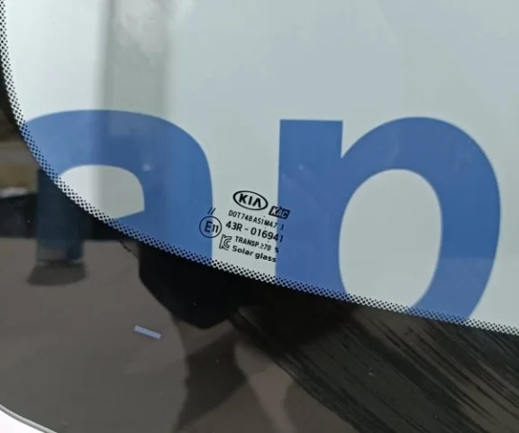 Стекла и зеркала для Kia Picanto JA 2017-2023 на фотографиях