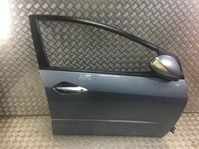 Двери для Honda Civic FK,FN 5D 2006-2012 на фотографиях