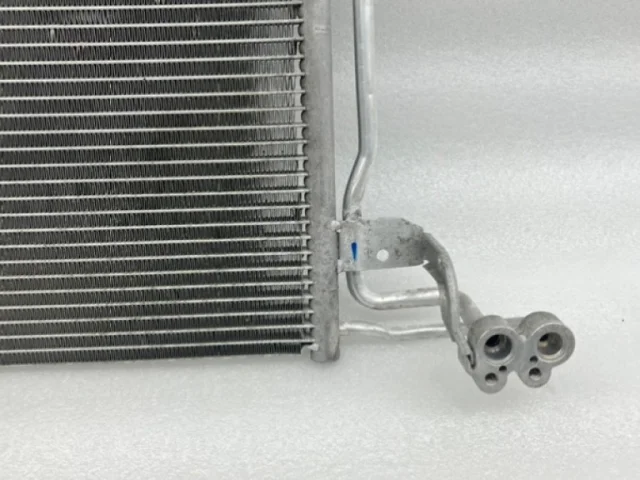 Радиатор кондиционера для Skoda Rapid II 2020+ на фотографиях