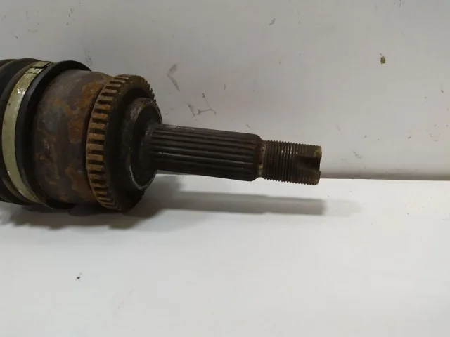 Привод передний левый для Hyundai Solaris 2 (2017-2022) на фотографиях