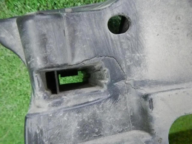 Панель радиатора (телевизор) для Skoda Rapid II 2020+ на фотографиях