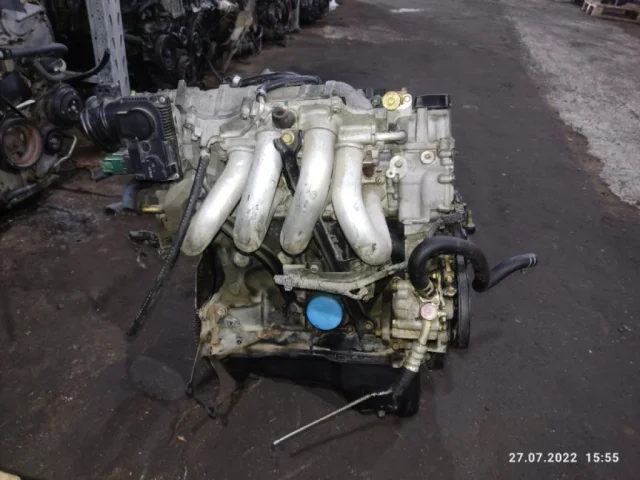 Двигатель для Nissan Primera P12 Седан 2002-2008 на фотографиях
