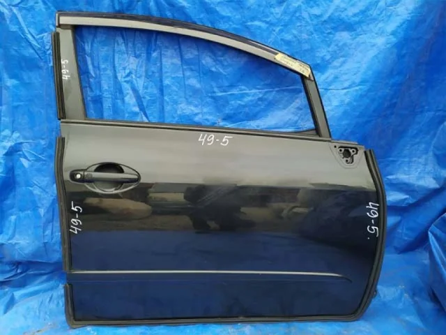 Дверь передняя правая для Toyota Corolla E140/E150 Седан 2006-2013 на фотографиях