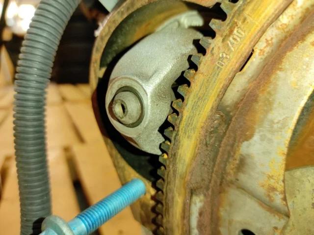 Продажа двигателя 111.957