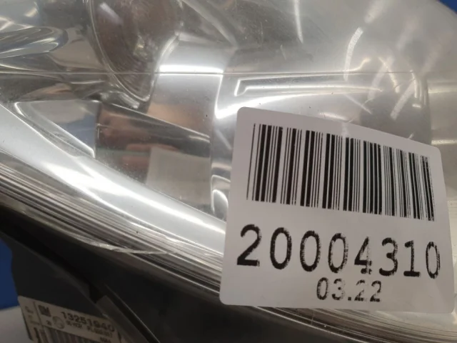 Фары для Opel Vectra C 2002-2008 на фотографиях