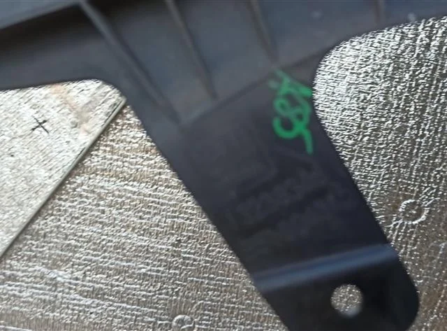 Усилитель бампера передний верхний для Opel Insignia Седан A 2008-2017 на фотографиях