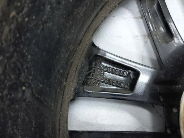 Диск колесный литой для Skoda Rapid I NH3 2012-2017 на фотографиях