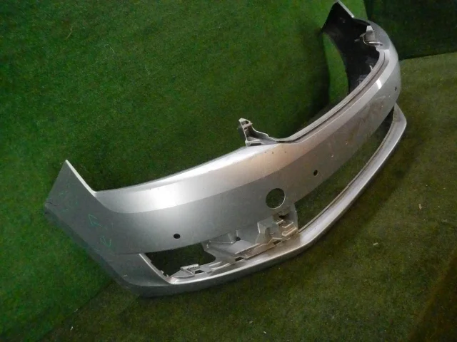 Бампер передний для Skoda Rapid I rest NH3 2017-2020 на фотографиях