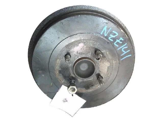 Ступица колеса передняя левая для Toyota Corolla E120/E130 Хэтчбек 2001-2007 на фотографиях