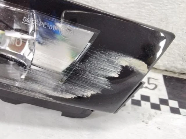 Противотуманка (ПТФ) передняя левая для Skoda Rapid I NH3 2012-2017 на фотографиях