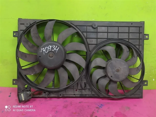 Вентилятор радиатора охлаждения ДВС для Volkswagen Golf VI (5K) 2008-2012 на фотографиях