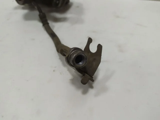 Суппорт задний правый для Kia Rio 3 рестайлинг на фотографиях