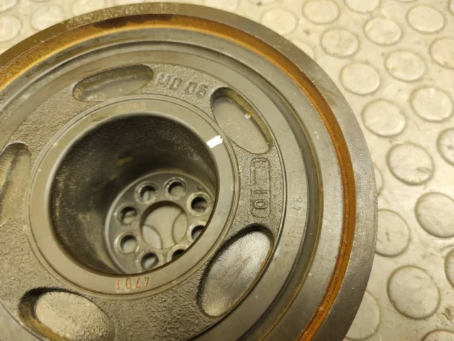 Шкив коленвала для Porsche Cayenne 958 2010-2014 на фотографиях