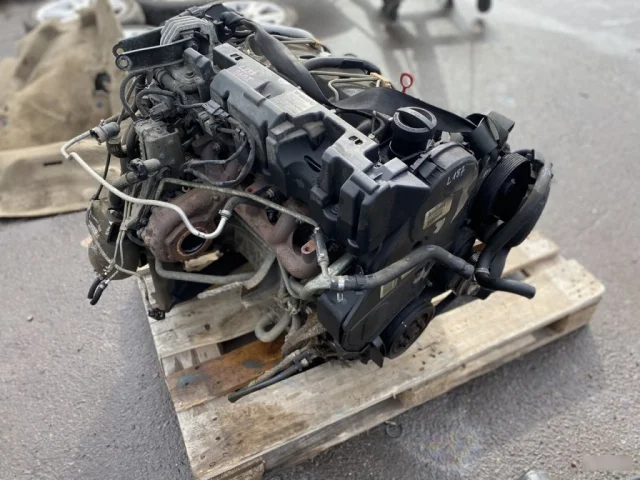 Продажа двигателя D5244T4