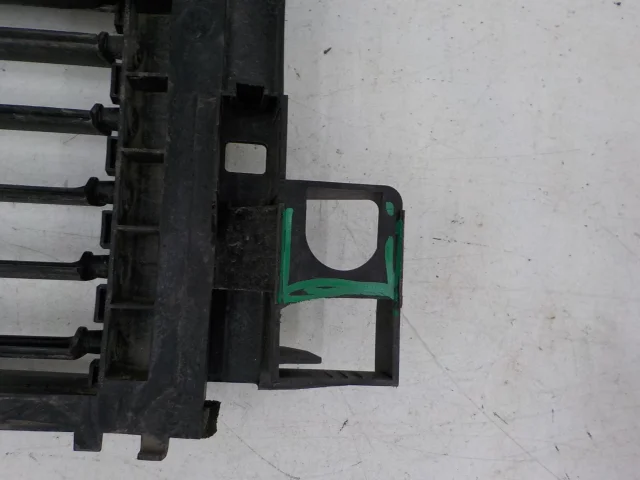 Воздухозаборник для Mercedes-Benz GLB class X247 2019+ на фотографиях