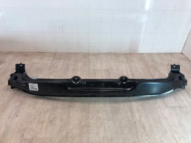 Усилитель бампера передний нижний для Mitsubishi Pajero Sport KH0 2008-2013 на фотографиях