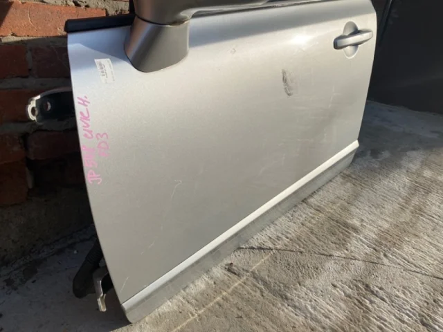 Дверь передняя левая для Honda Civic FA 2005-2010 седан на фотографиях