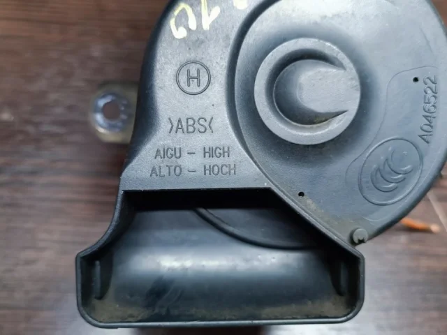 Звуковой сигнал для Mercedes-Benz GL class X164 2006-2012 на фотографиях