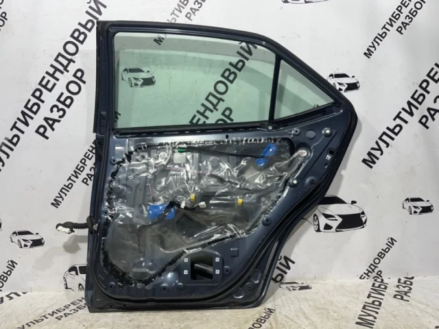 Дверь задняя правая для Toyota Corolla E180 rest (RU) 2016-2019 на фотографиях