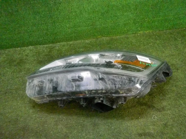 Фары для Ford Explorer U502 rest 2014-2019 на фотографиях