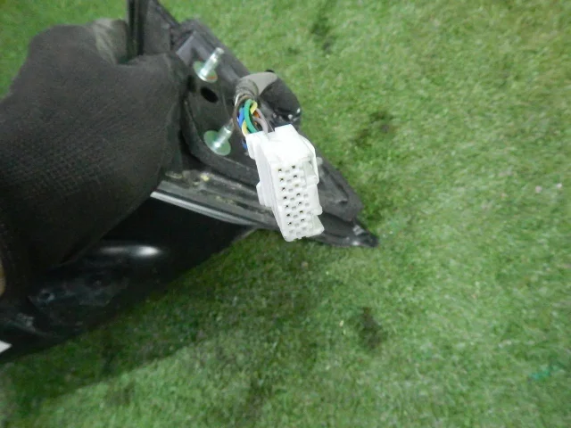 Стекла и зеркала для Nissan Qashqai J11 2013-2019 на фотографиях