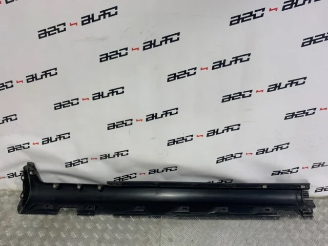 Накладка порога левая для Volvo C30 MK 2006-2013 на фотографиях